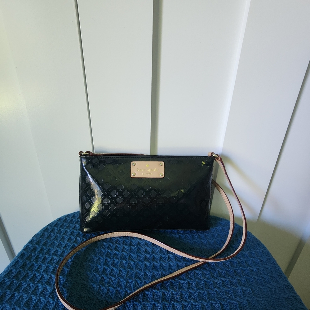 Kate Spade EUC Black Patent Leather Spades Crossbody